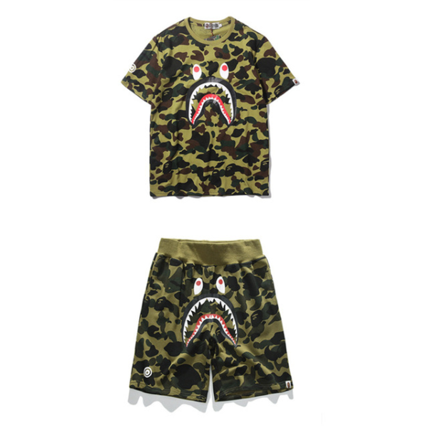 BAPE SHARK T-SHIRT SHORTS SET GREEN